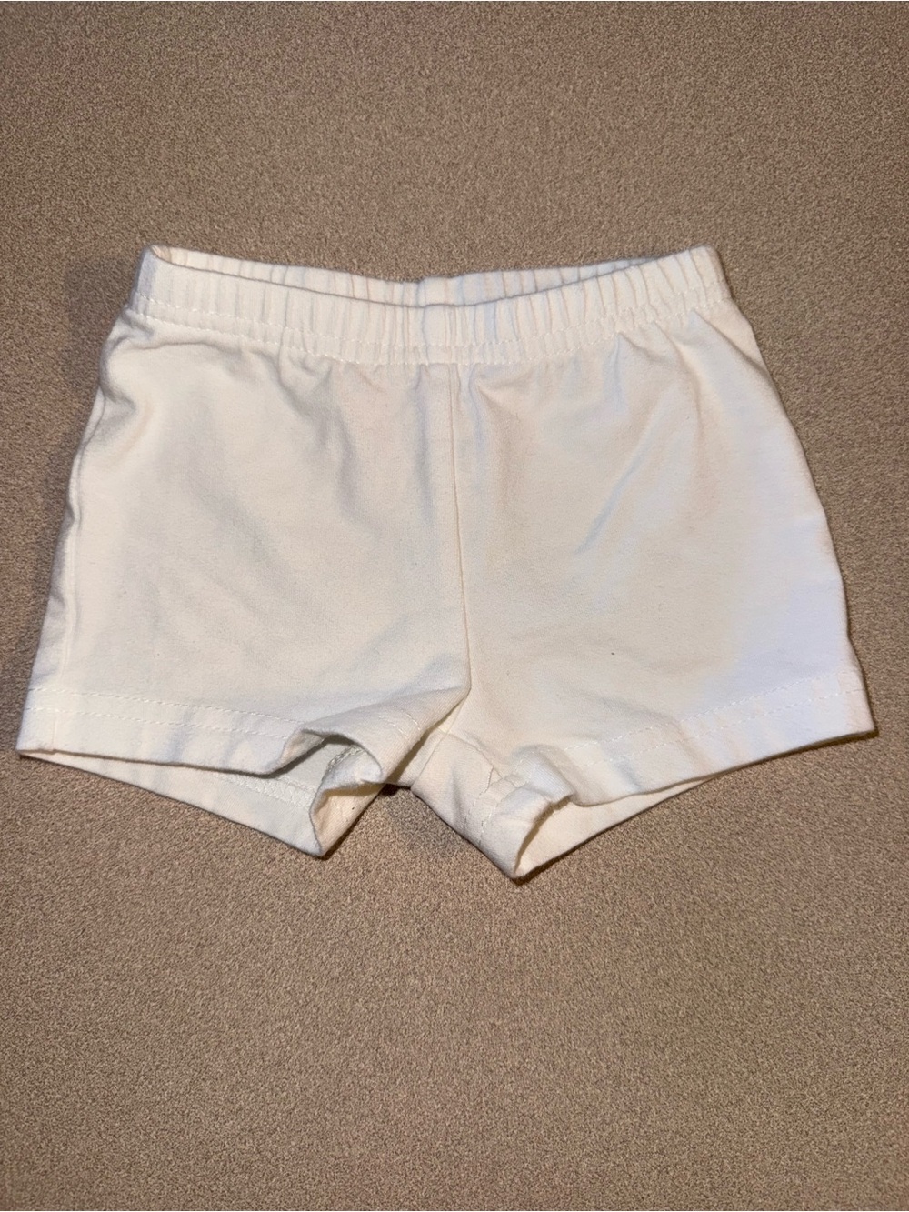 Carter’s Baby Girl Tumbling Shorts Size 3 months White